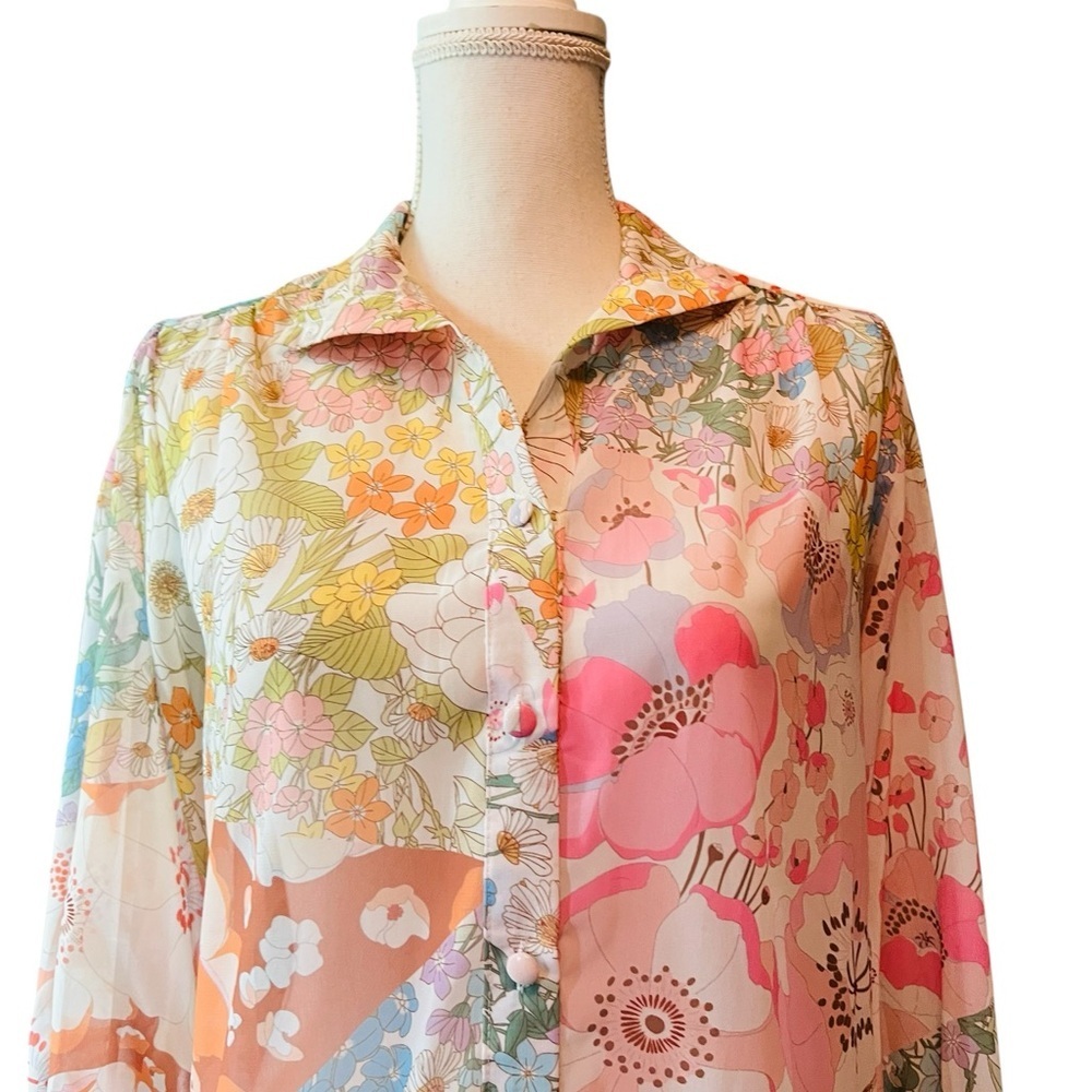 Pink Ripple Chic Long Sleeve Sheer Floral Dress in Pink and Cream Size Small - Picture 2 of 12